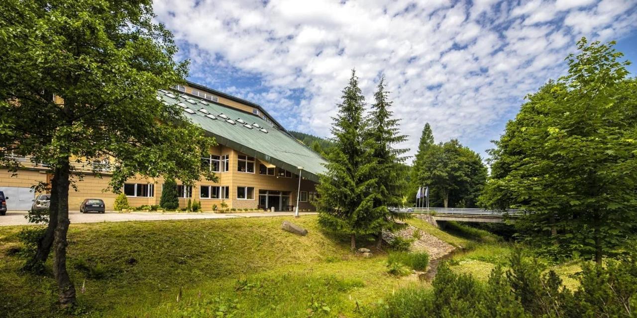 Hotel Fit Fun Harrachov Exterior foto